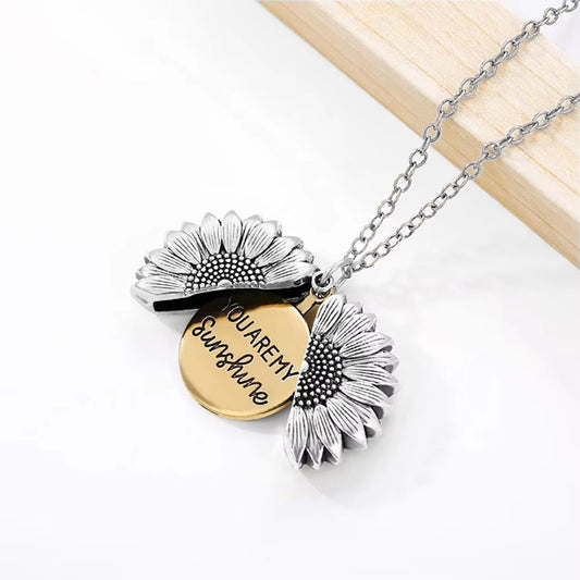 " you are my sunshine"-necklace to remember how special you are