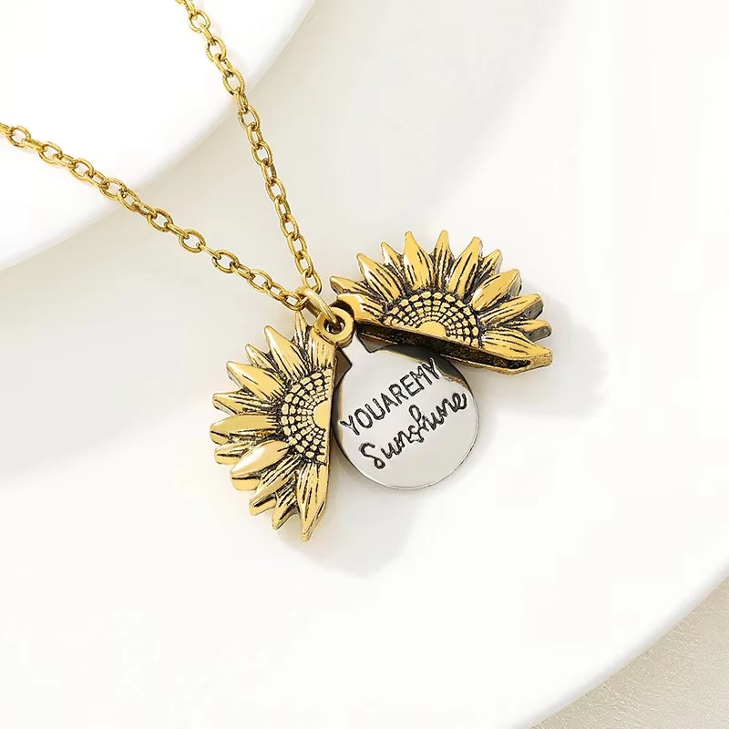 " you are my sunshine"-necklace to remember how special you are